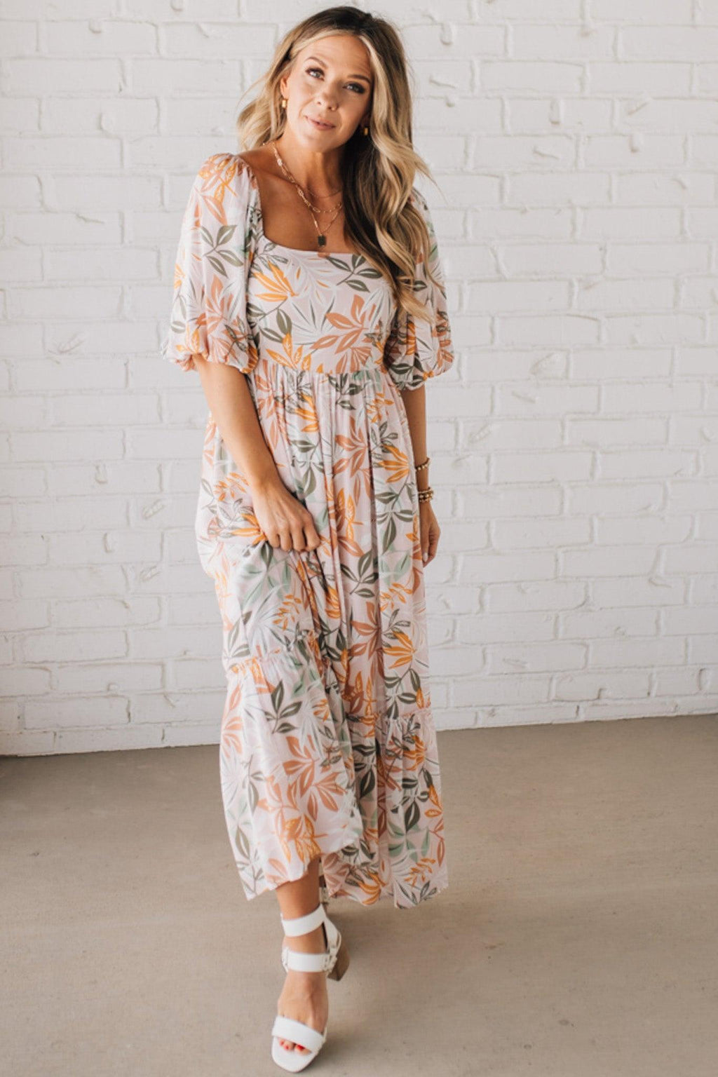 ELARA FLORAL MAXI DRESS